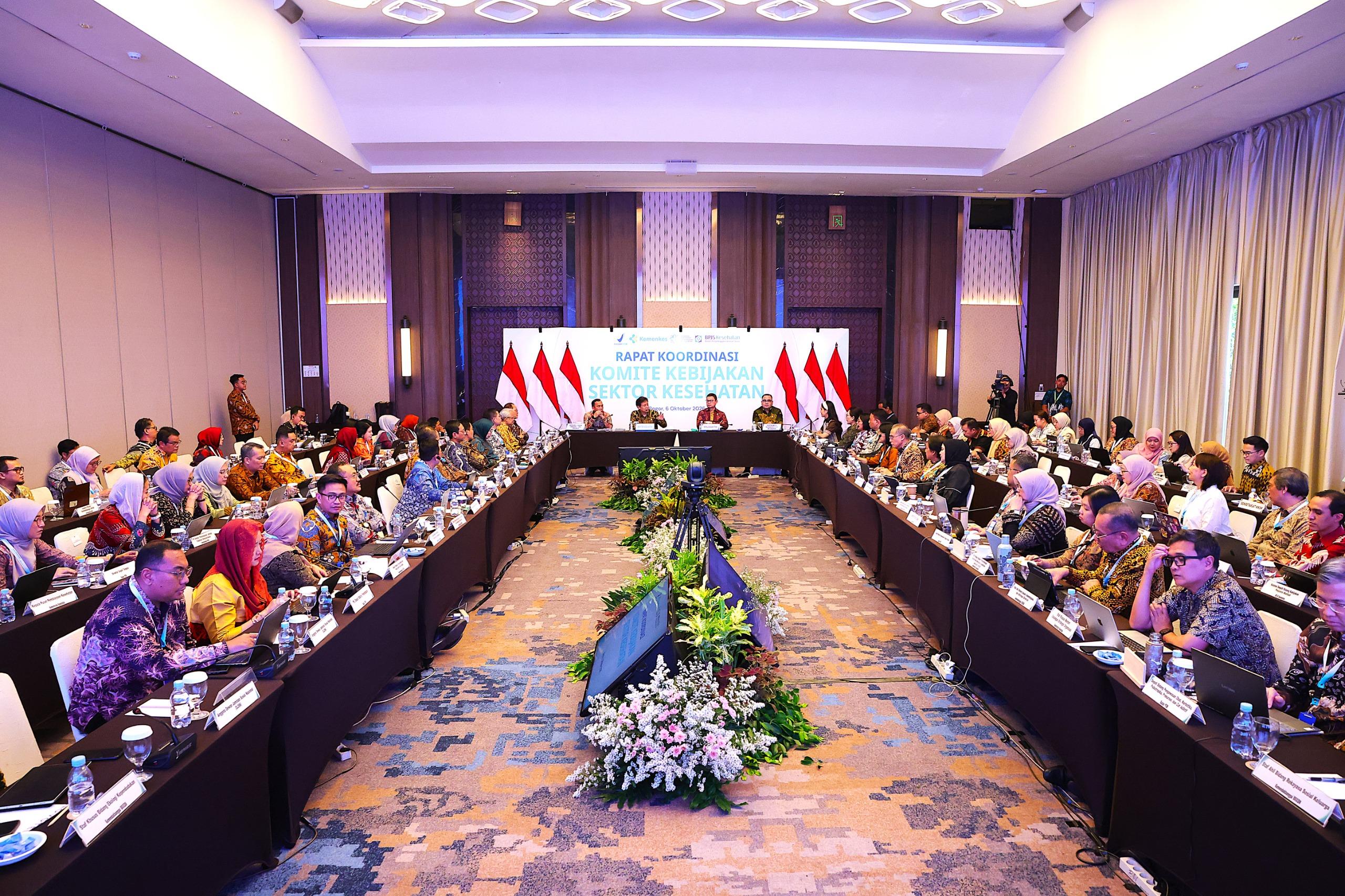 KKSK Bahas Penguatan Pengawasan Obat, Kratom, dan Reformasi Jaminan Kesehatan